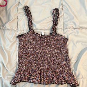 Flower pattern crop top!